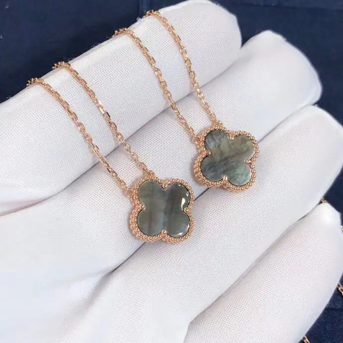 Подвеска Van Cleef Arpels Alhambra /розовое золото, перламутр/ 5