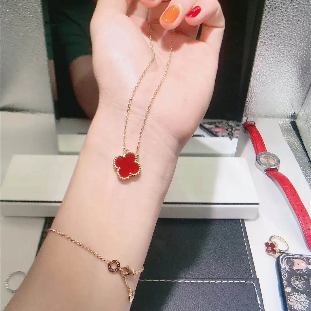 Кольцо Van Cleef & Arpels /желтое золото, сердолик, бриллиант/ 3