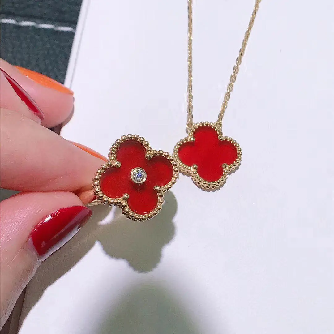 Кольцо Van Cleef & Arpels /желтое золото, сердолик, бриллиант/ 7