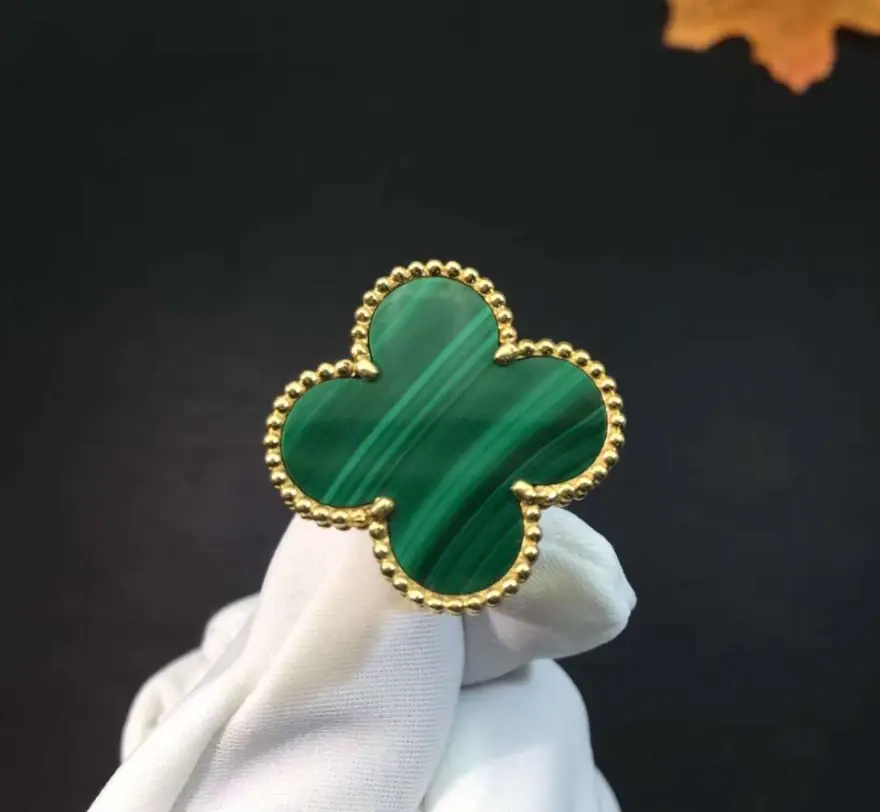 Кольцо Van Cleef &amp; Arpels Magic Alhambra /желтое золото, малахит/