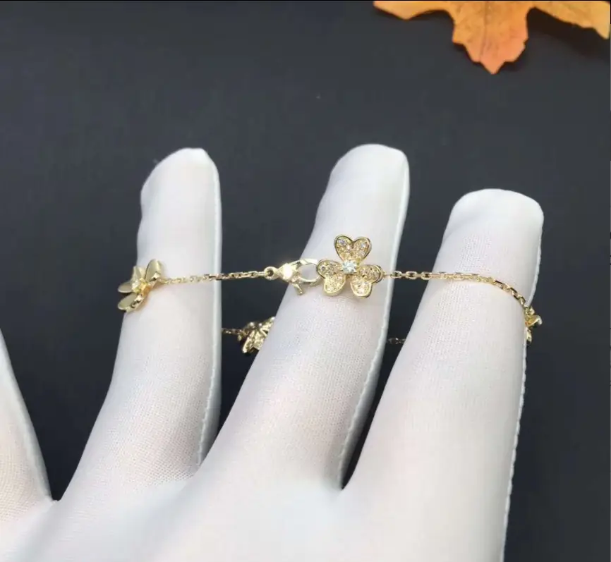 Браслет Van Cleef & Arpels Frivole /бриллианты, желтое золото/ 7