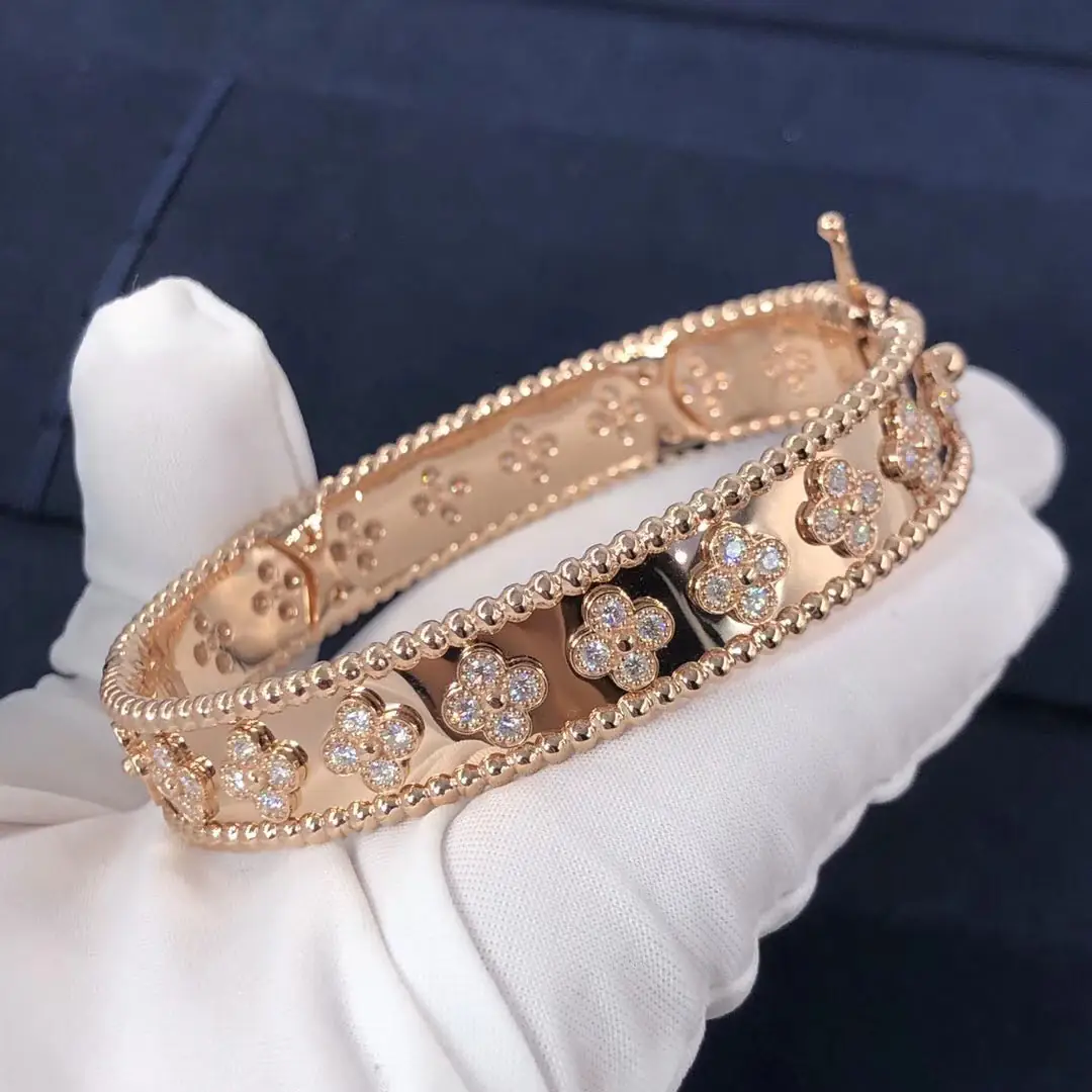 Браслет Van Cleef &amp; Arpels Perlée Clover Diamond /бриллианты, розовое золото/