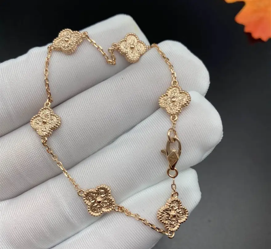 Браслет Van Cleef &amp; Arpels Sweet Alhambra 6 мотивов /розовое золото/ 4