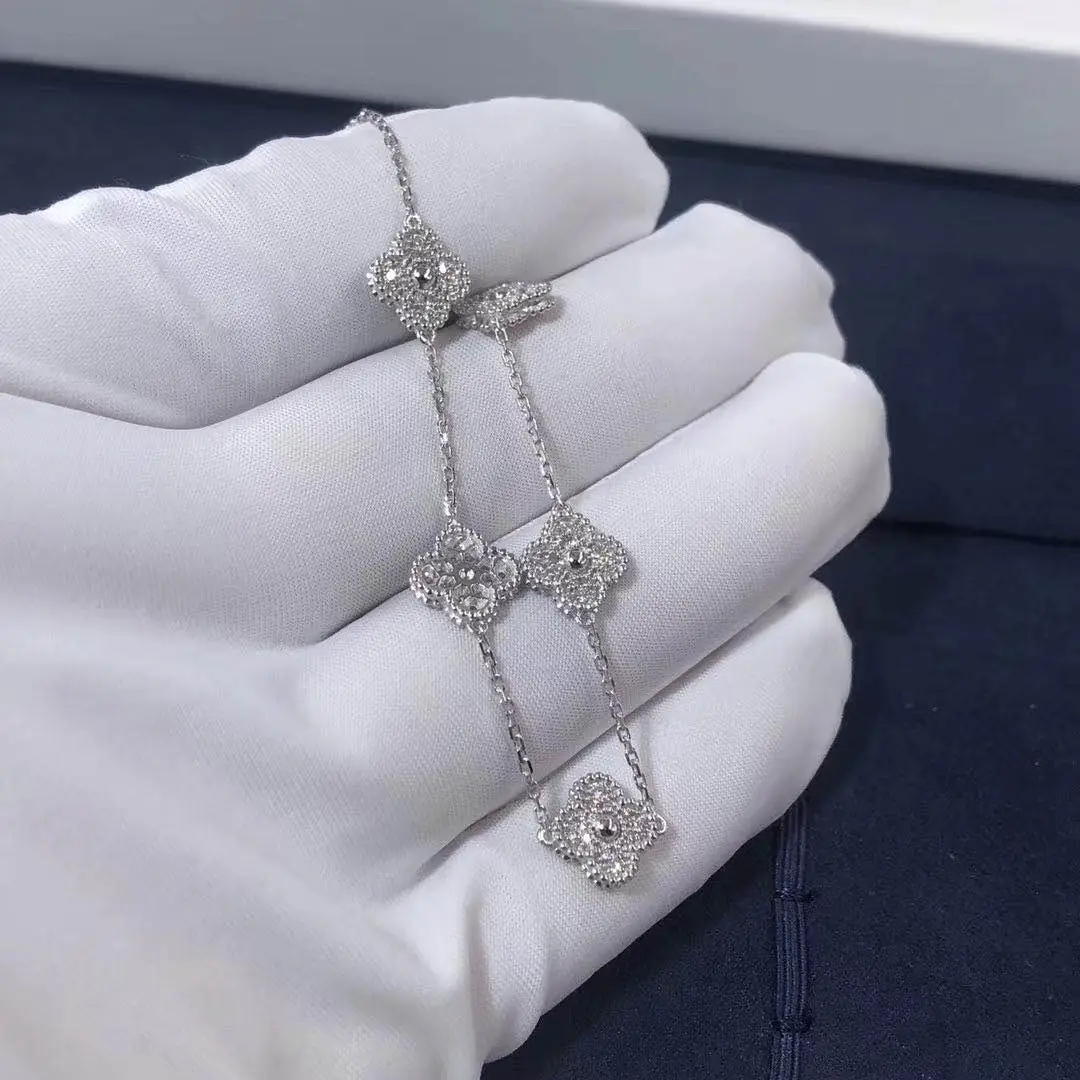 Браслет Van Cleef &amp; Arpels Sweet Alhambra 6 мотивов /белое золото, бриллианты/ 2