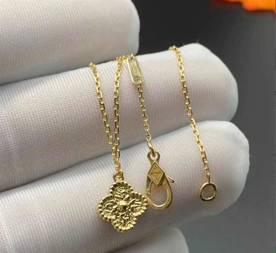 Подвеска Van Cleef &amp; Arpels Sweet Alhambra /желтое золото/