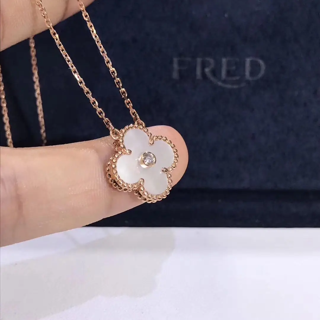 Подвеска Van Cleef /розовое золото, перламутр, бриллиант/ 3