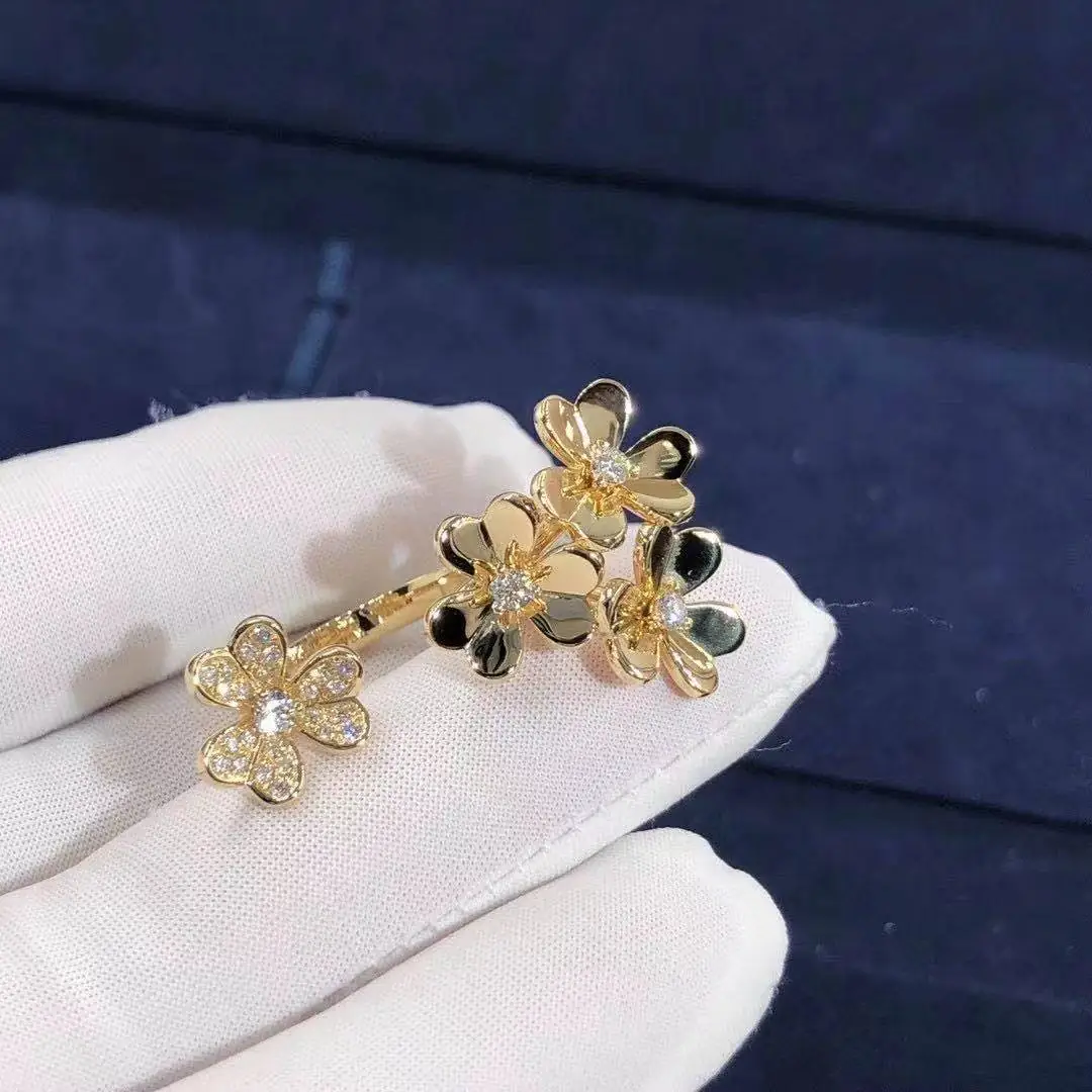 Кольцо Van Cleef Frivole /желтое золото, бриллианты/